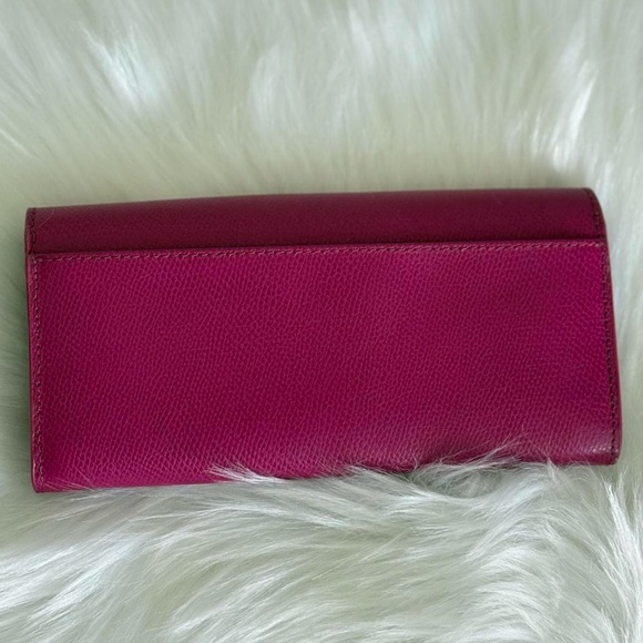 Coach Wallet - Picture 7 of 9